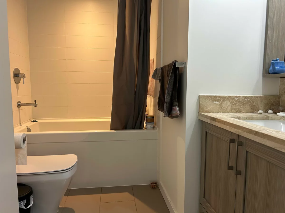 Primary Bathroom Photo of 505 5515 Boundary Road, Vancouver, BC