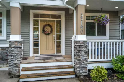 33160 Tunbridge Avenue, Mission, BC, Mission — Single Family Residence for sale
