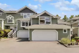 MLS R3035639