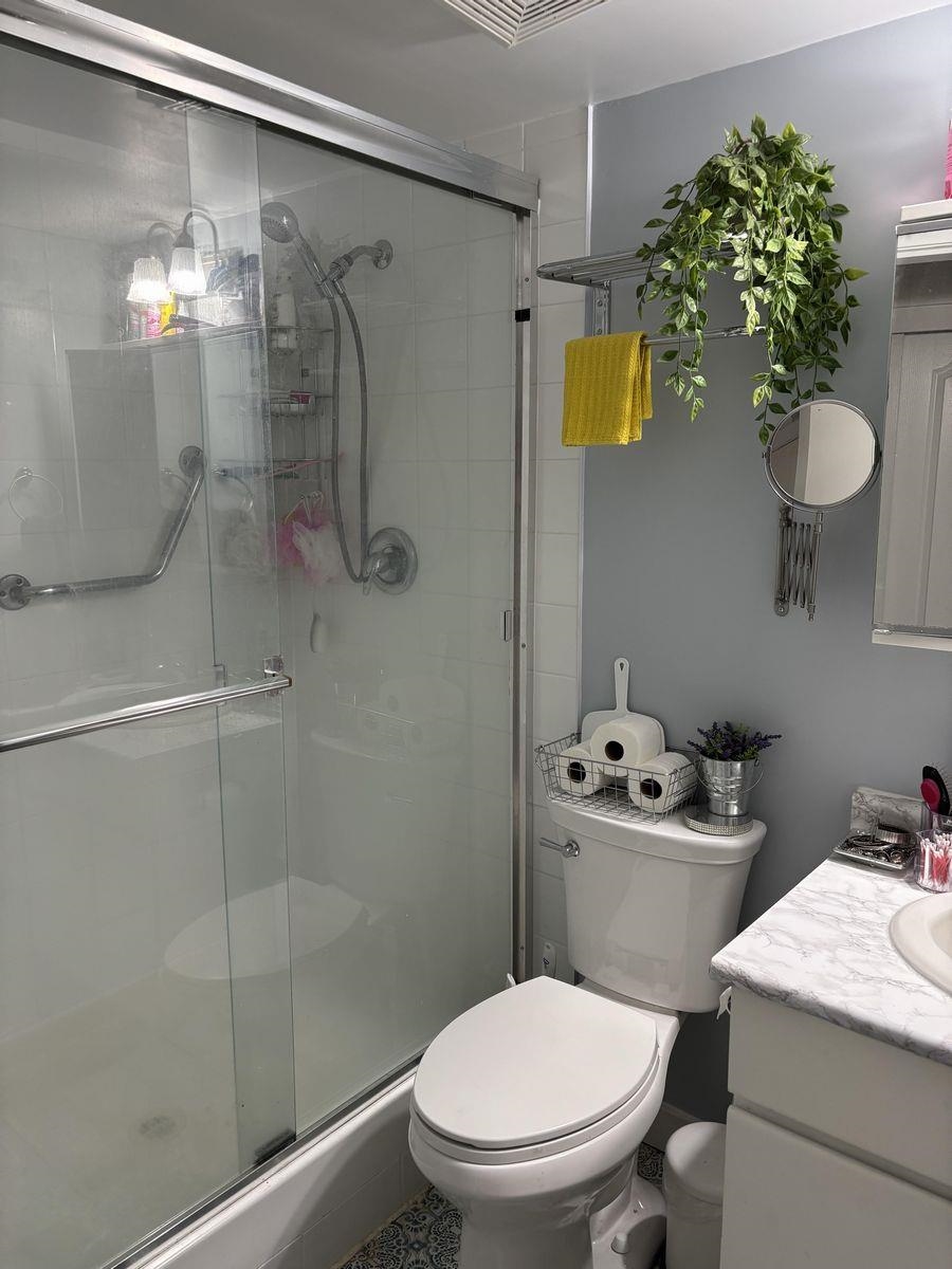 Bedroom 4 Photo of 1006 1850 Comox Street, Vancouver, BC