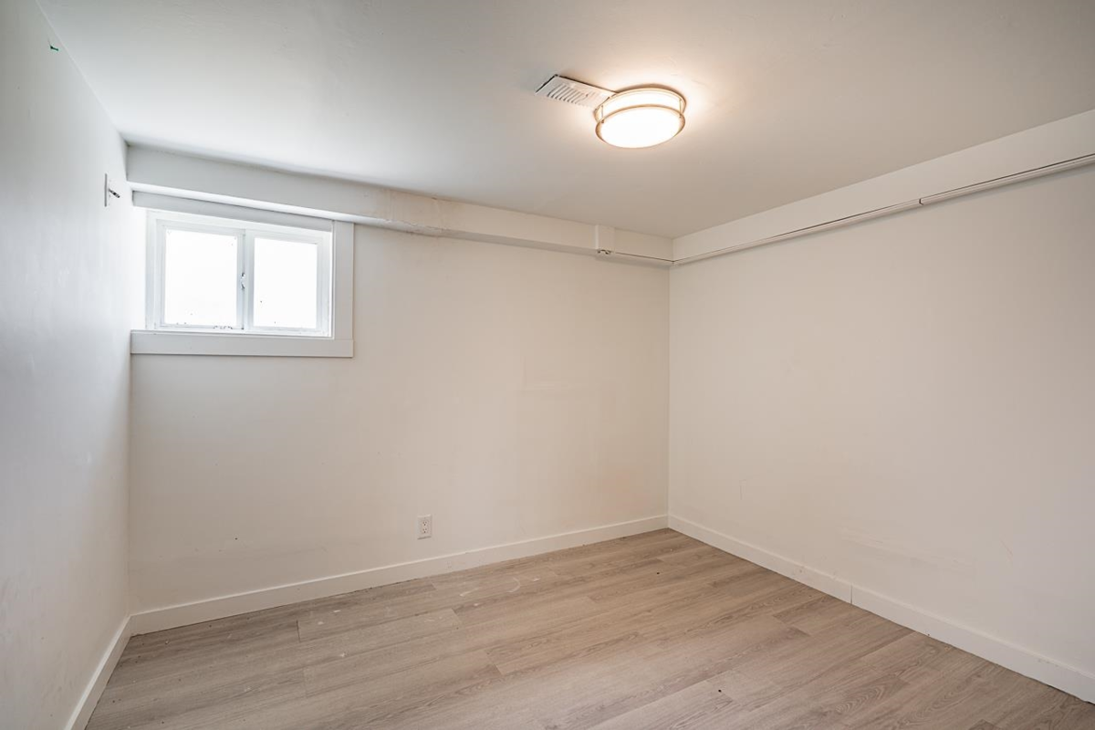 Hot Tub / Spa Photo of 9893 132 Street, Surrey, BC