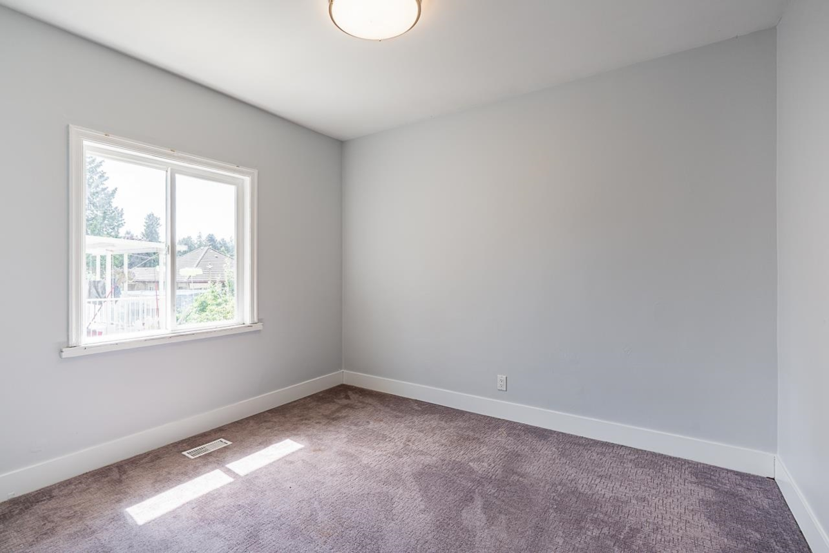 Office / Den Photo of 9893 132 Street, Surrey, BC