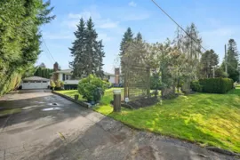 13558 15 Avenue, Surrey, BC