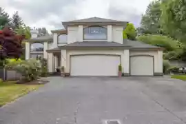 8658 165a Street, Surrey, BC