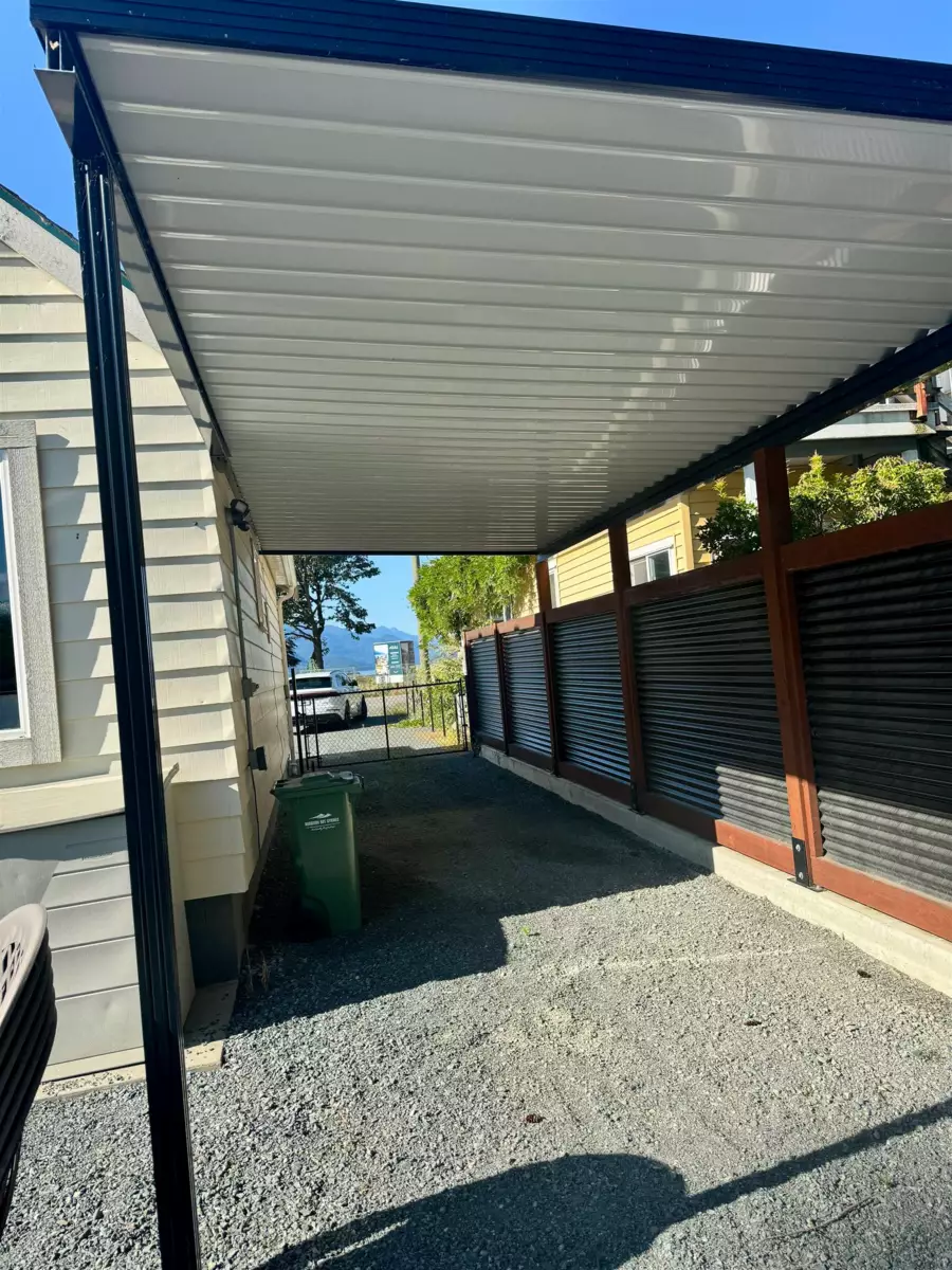 Primary Bedroom Photo of 562 Lillooet Avenue, Harrison Hot Springs, BC
