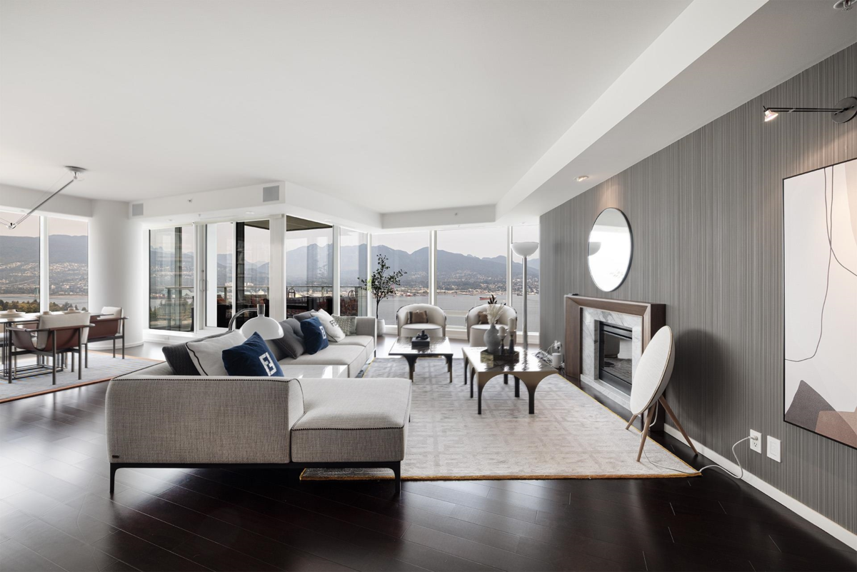 Exterior Front Photo of 3307 1011 W Cordova Street, Vancouver, BC