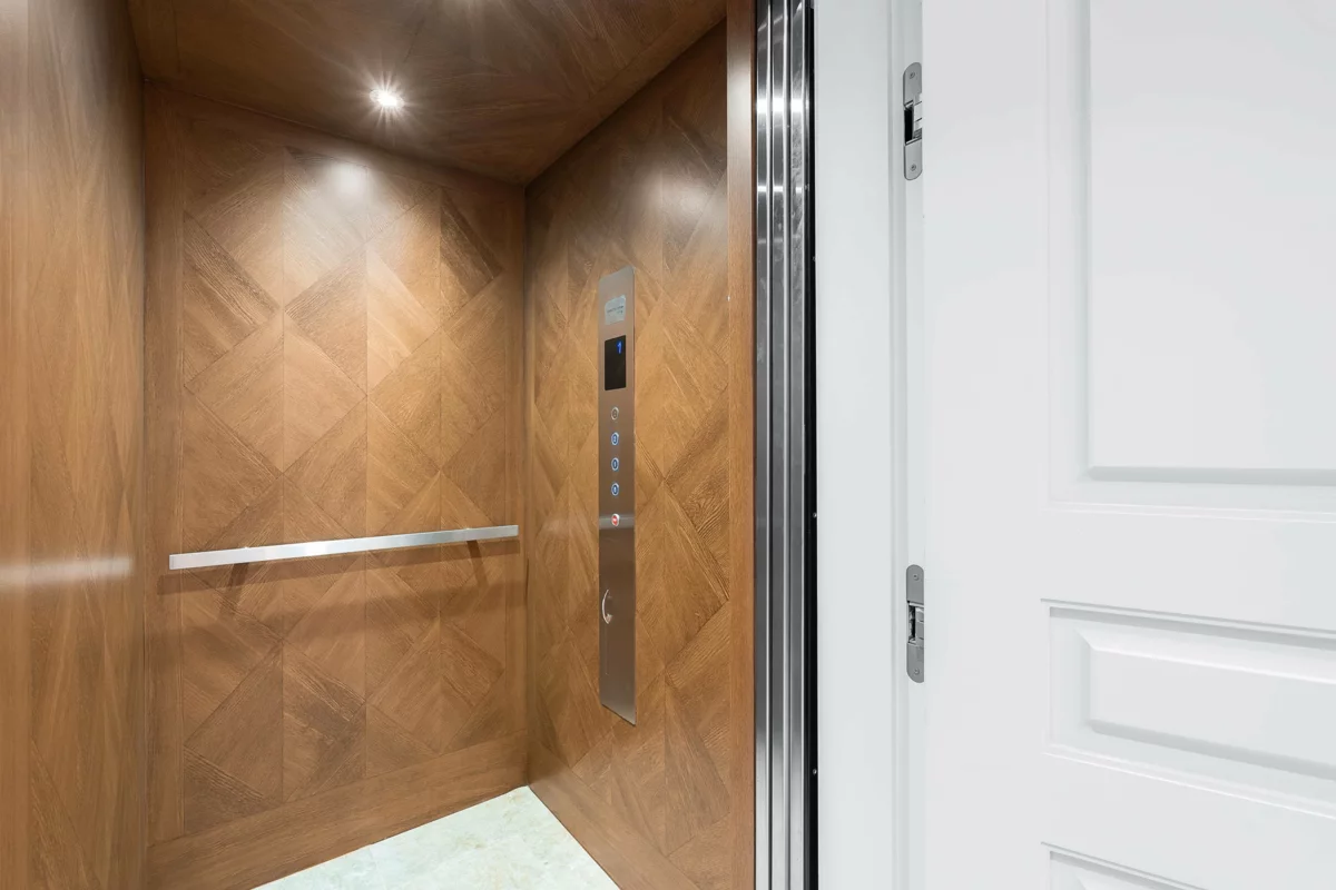 Outdoor Deck Photo of 1980 Cedar Crescent, Vancouver, BC