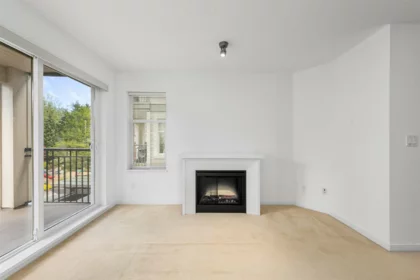 309 4768 Brentwood Drive, Burnaby, BC, Burnaby — Apartment/Condo for sale