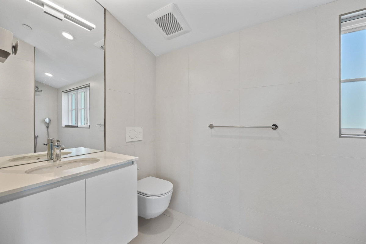 Backyard Photo of 1312 W 57th Avenue, Vancouver, BC