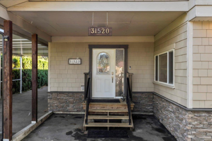 31520 Lombard Avenue, Abbotsford, BC, Abbotsford — Single Family Residence for sale