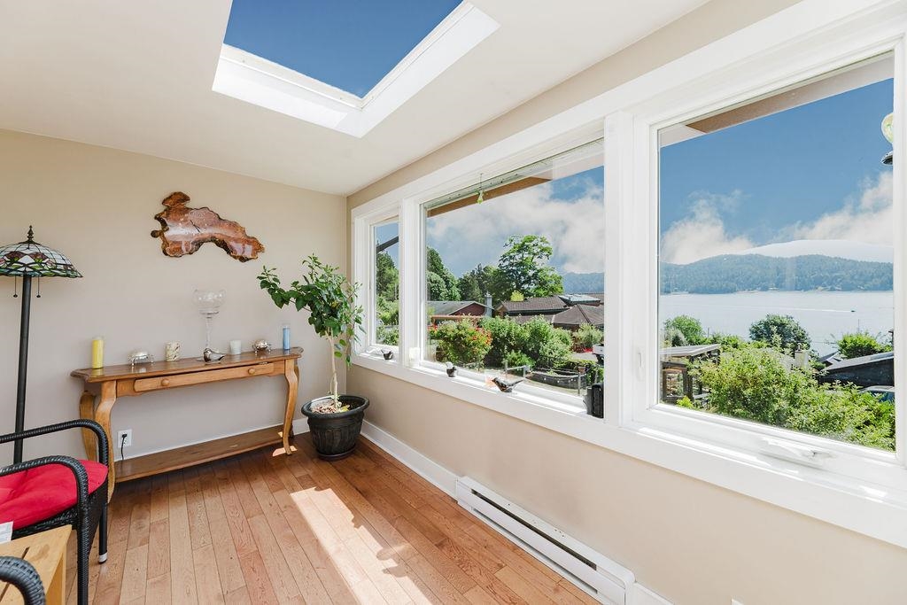 Office / Den Photo of 614 Glen Road, Gibsons, BC