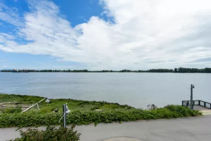 311 14300 Riverport Way, Richmond, BC, Richmond — Apartment/Condo for sale
