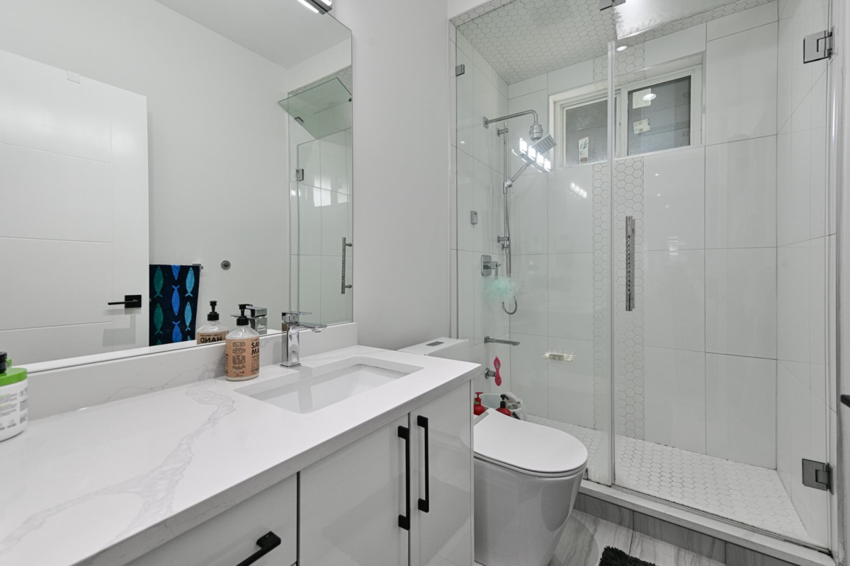 Backyard Photo of 31033 Firhill Drive, Abbotsford, BC