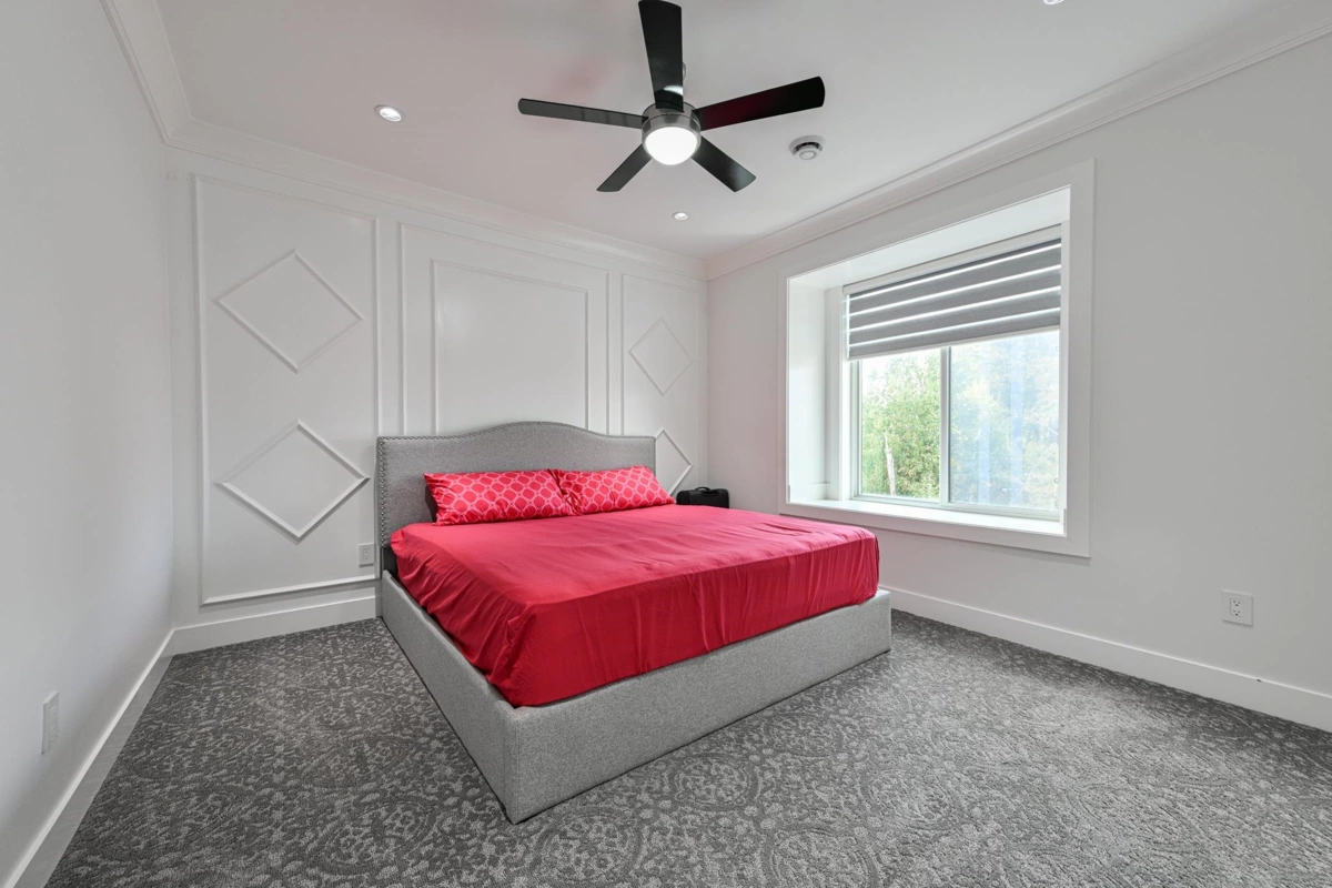 Front Yard Photo of 31033 Firhill Drive, Abbotsford, BC