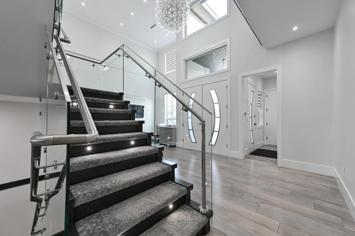 Kitchen Photo of 31033 Firhill Drive, Abbotsford, BC