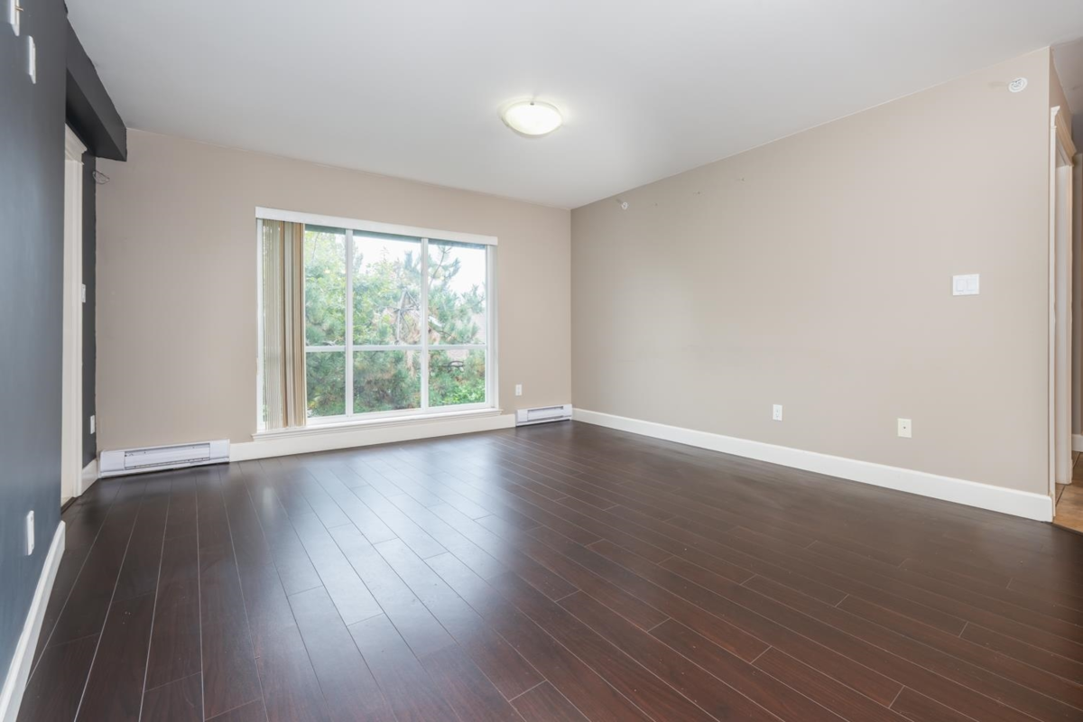 Breakfast Nook Photo of 311 12088 75a Avenue, Surrey, BC