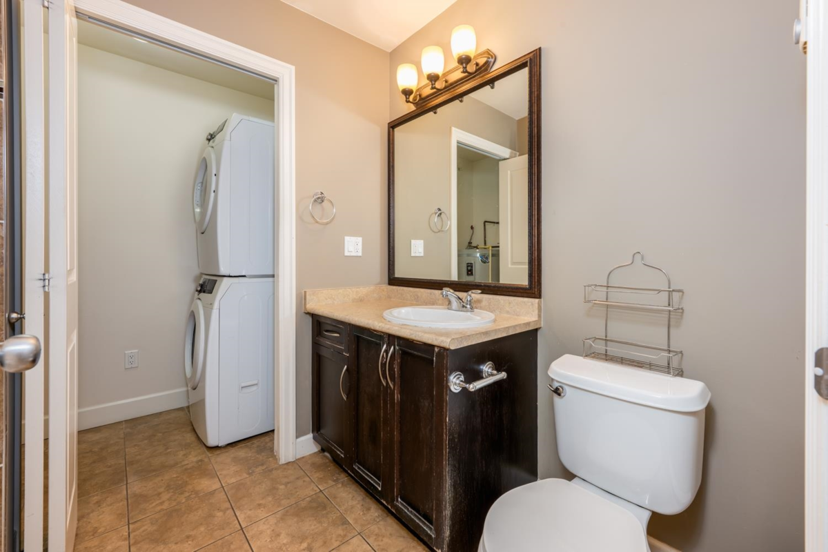 Guest Bathroom Photo of 311 12088 75a Avenue, Surrey, BC