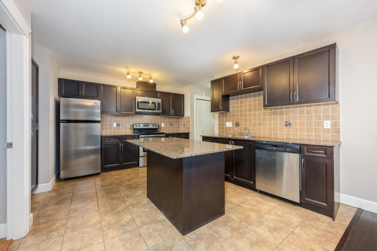 Pantry Photo of 311 12088 75a Avenue, Surrey, BC