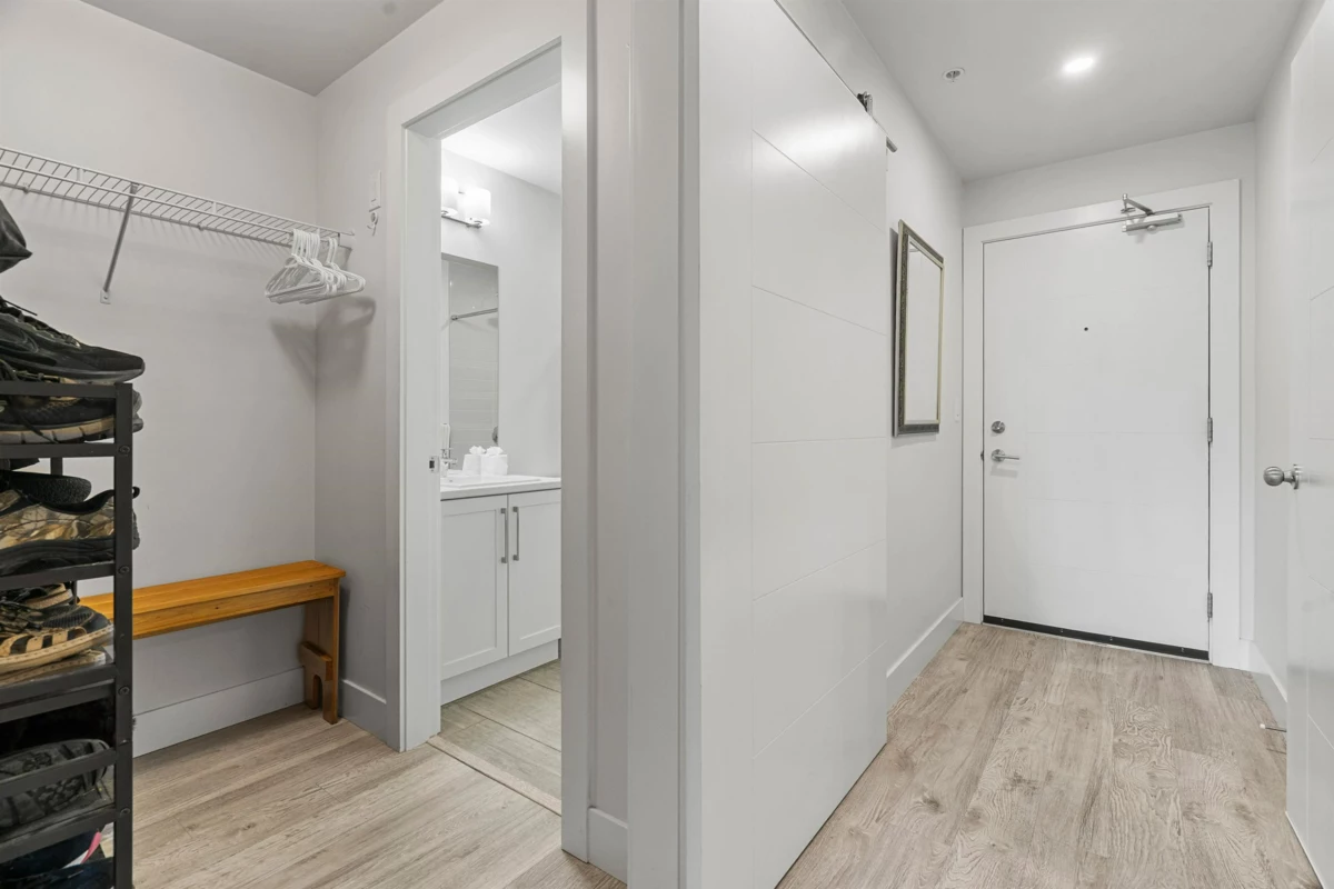 Kitchen Photo of 103 2565 Ware Street, Abbotsford, BC