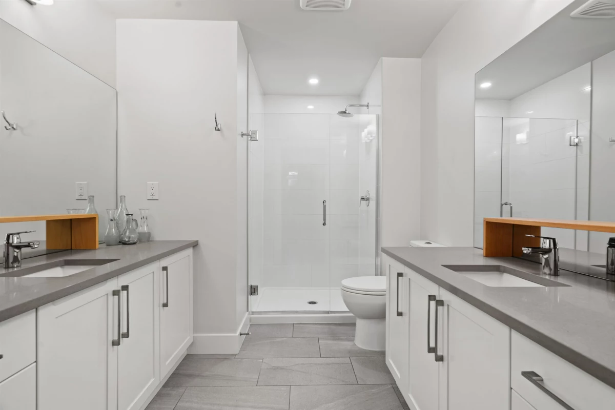 Laundry Room Photo of 103 2565 Ware Street, Abbotsford, BC