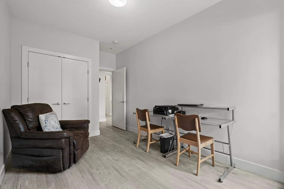 Office / Den Photo of 103 2565 Ware Street, Abbotsford, BC