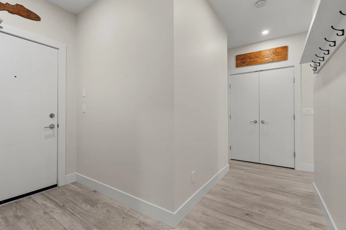 Outdoor Deck Photo of 103 2565 Ware Street, Abbotsford, BC