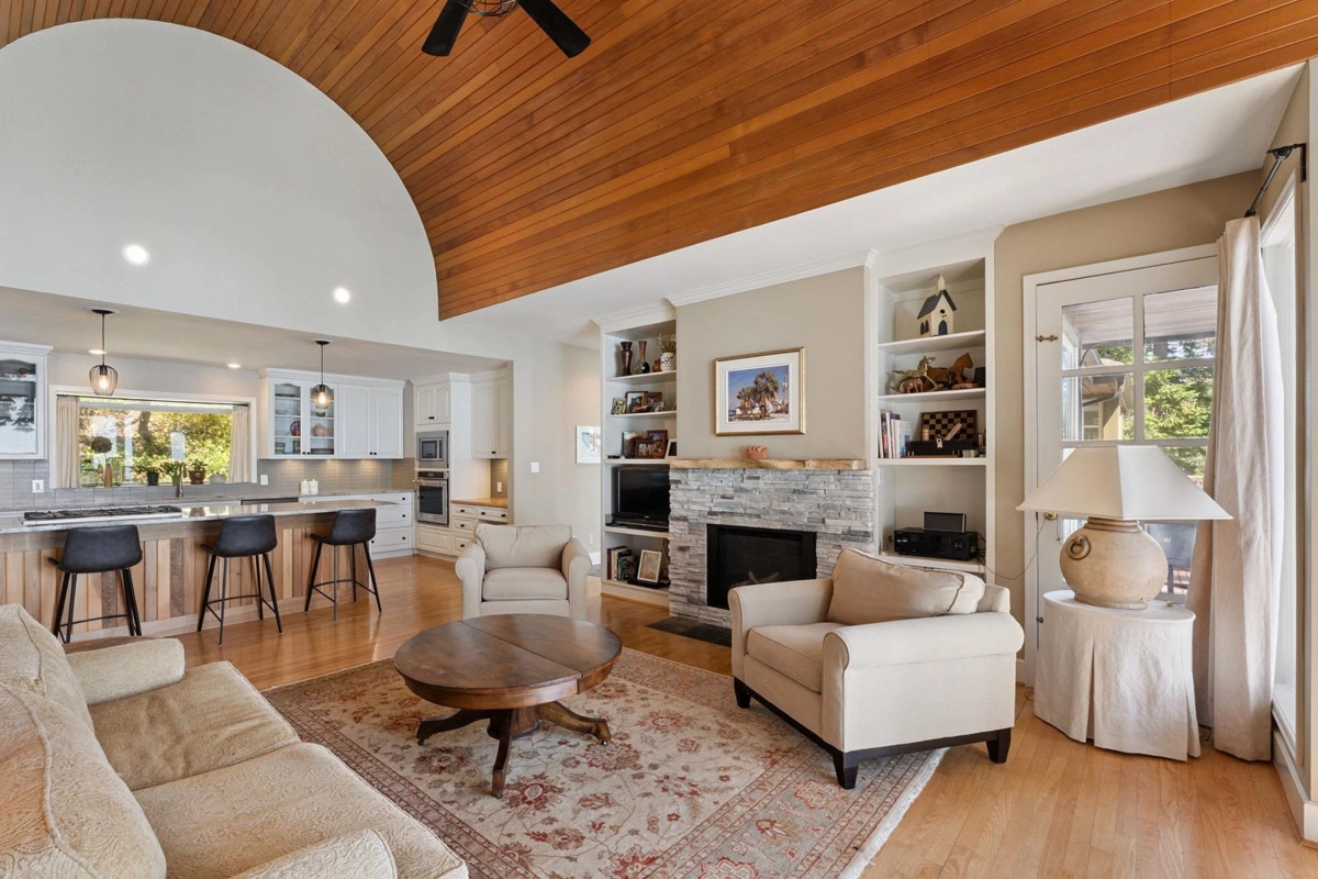 Bedroom 3 Photo of 1251 Fairweather Road, Bowen Island, BC