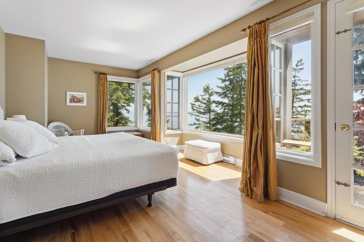 Laundry Room Photo of 1251 Fairweather Road, Bowen Island, BC