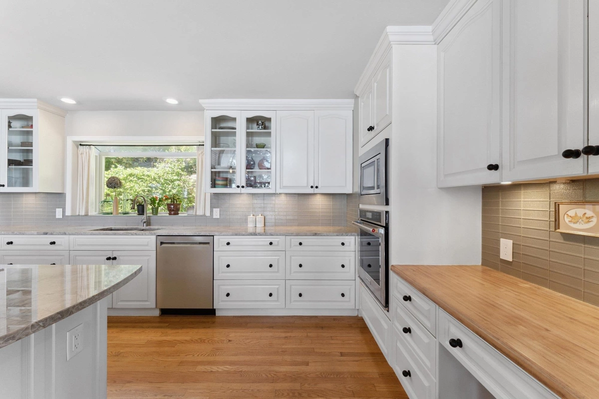 Office / Den Photo of 1251 Fairweather Road, Bowen Island, BC