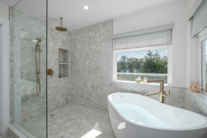 Hallway Photo of 588 Ioco Road, Port Moody, BC