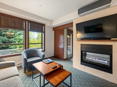 104B 2020 London Lane, Whistler, BC, Whistler — Apartment/Condo for sale