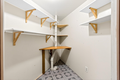 Basement Recreation Room Photo of 14 9400 128 Street, Surrey, BC