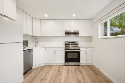 Office / Den Photo of 15962 North Bluff Road, White Rock, BC
