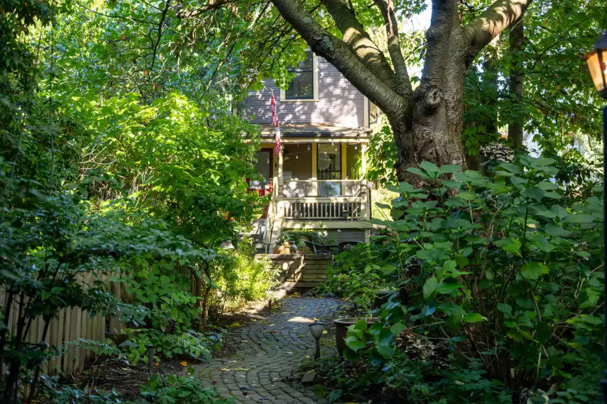 Family Room Photo of 1119 Pendrell Street, Vancouver, BC