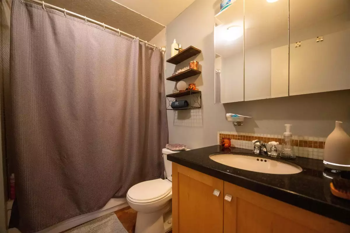 Primary Bedroom Photo of 1119 Pendrell Street, Vancouver, BC