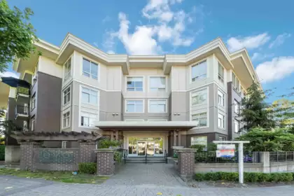 216 13555 Gateway Drive, Surrey, BC, Whalley — 2 bed apartment/condo for sale