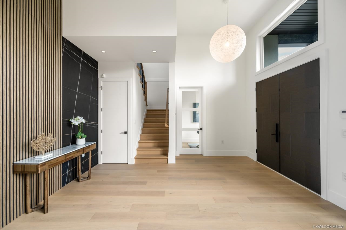 Breakfast Nook Photo of 10791 Ashcroft Avenue, Richmond, BC