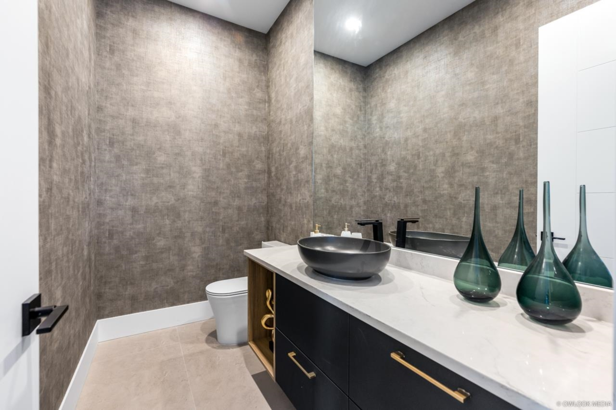 Entry Foyer Photo of 10791 Ashcroft Avenue, Richmond, BC