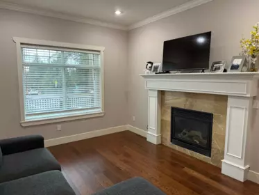 Walk-In Closet Photo of 647 Ivy Avenue, Coquitlam, BC
