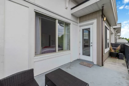 404 22290 North Avenue, Maple Ridge, BC