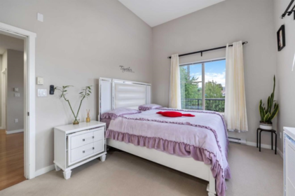 404 22290 North Avenue, Maple Ridge, BC, West Central — 2 bed apartment/condo for sale