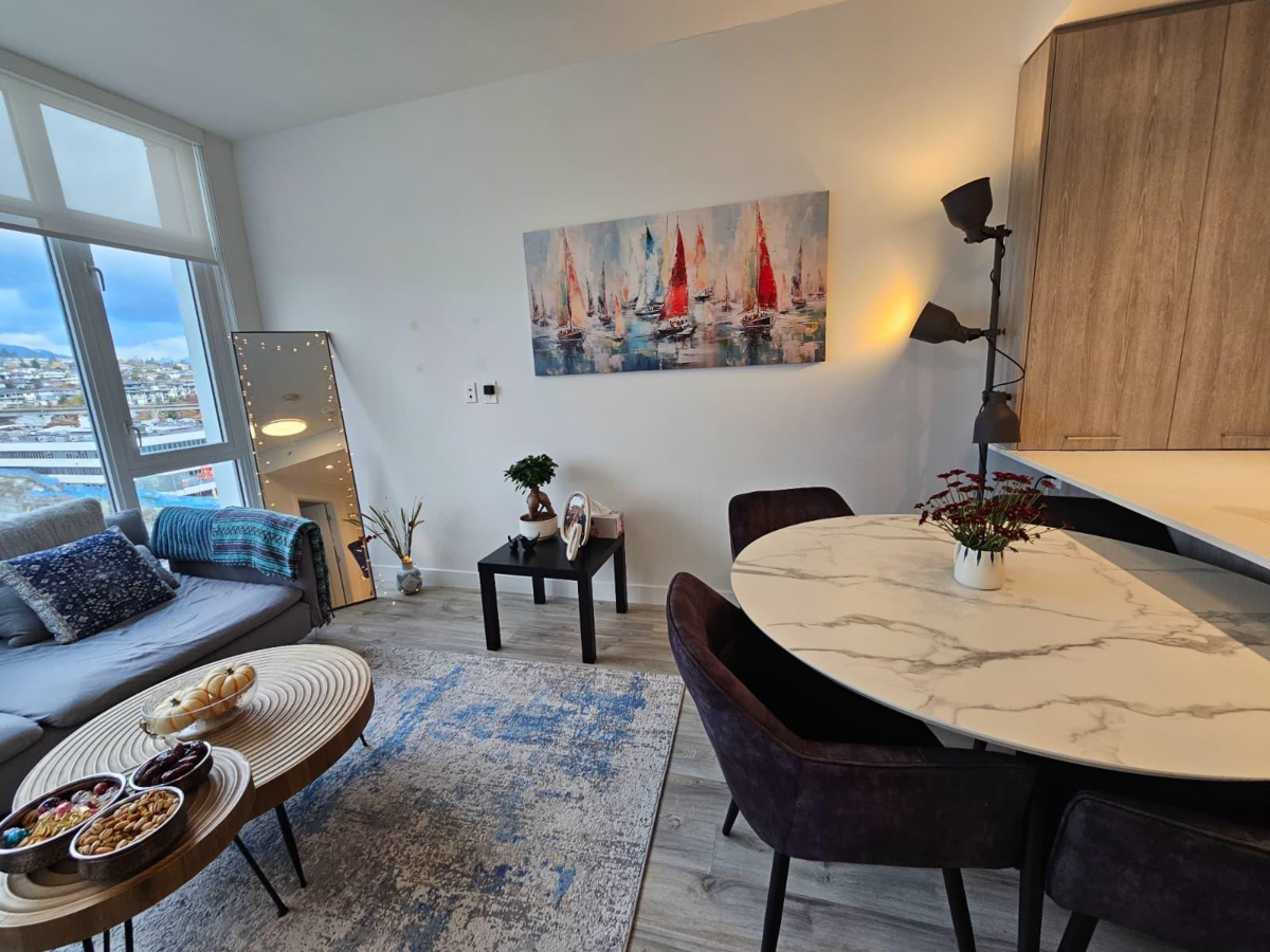 Kitchen Photo of 1006 2288 Alpha Avenue, Burnaby, BC