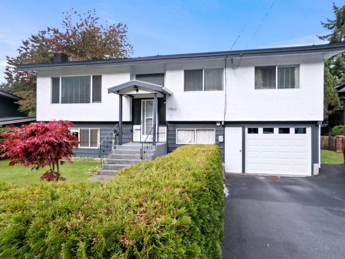 Backyard Photo of 38143 Hemlock Avenue, Squamish, BC