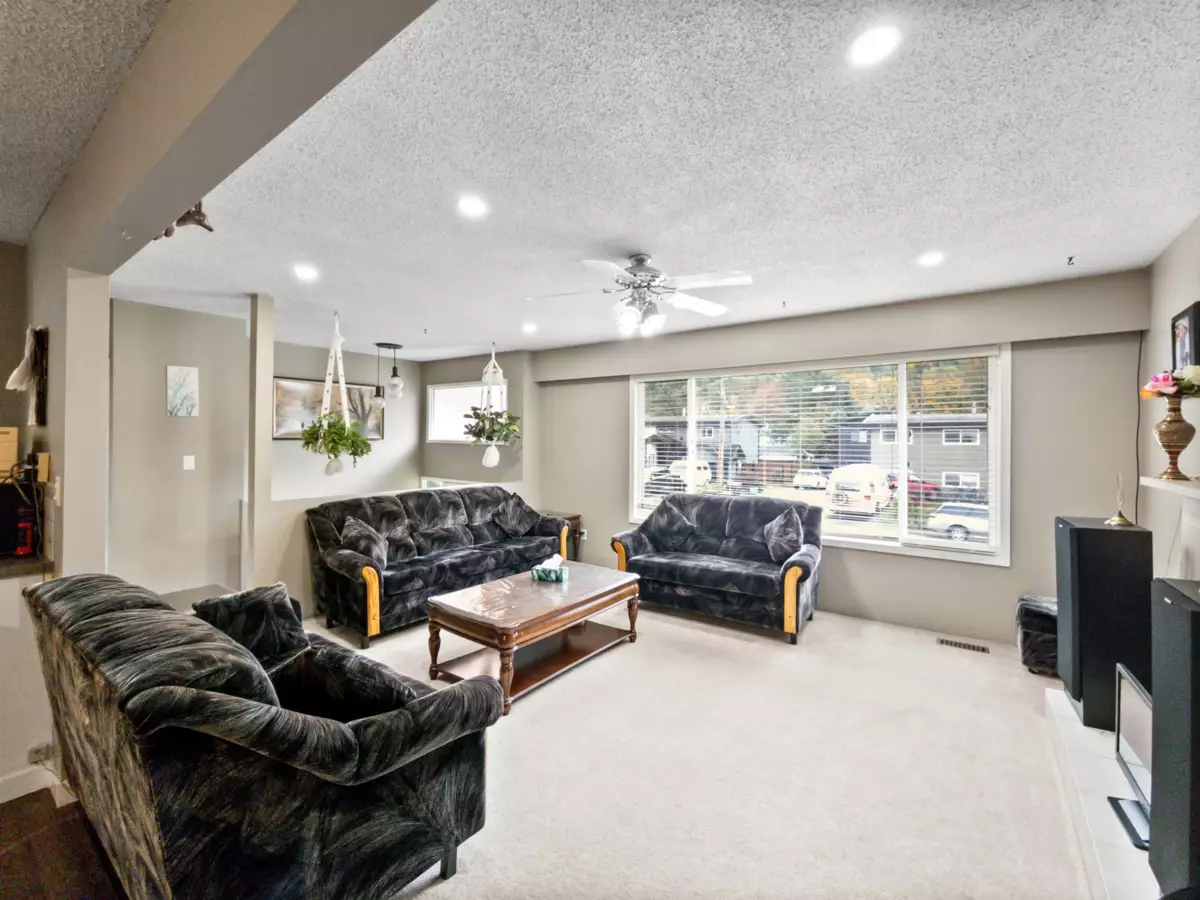 Primary Bedroom Photo of 38143 Hemlock Avenue, Squamish, BC