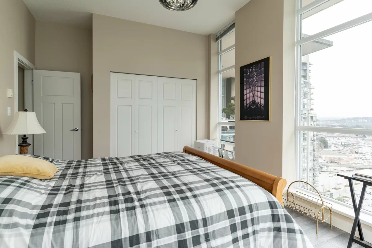 Entry Foyer Photo of 3202 2978 Glen Drive, Coquitlam, BC