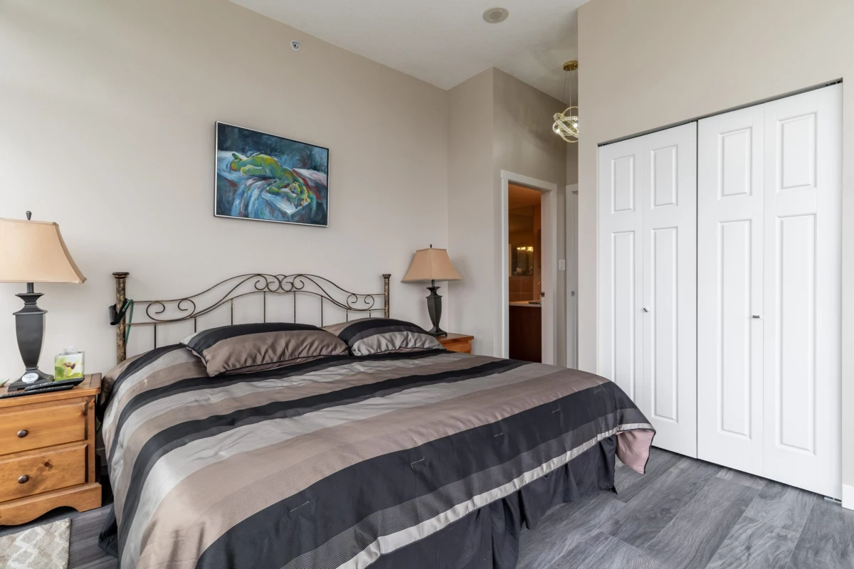 Powder Room Photo of 3202 2978 Glen Drive, Coquitlam, BC