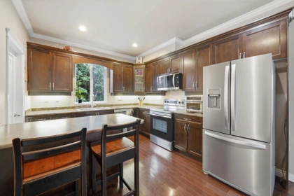 Breakfast Nook Photo of 16459 59a Avenue, Surrey, BC