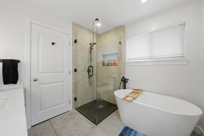 Laundry Room Photo of 16459 59a Avenue, Surrey, BC