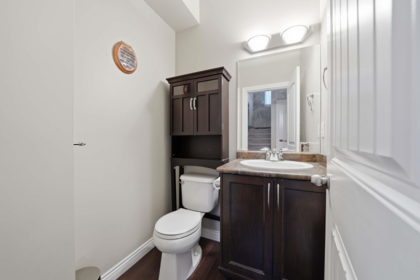 Office / Den Photo of 16459 59a Avenue, Surrey, BC
