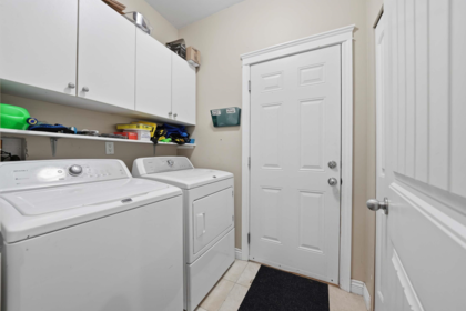 Powder Room Photo of 16459 59a Avenue, Surrey, BC